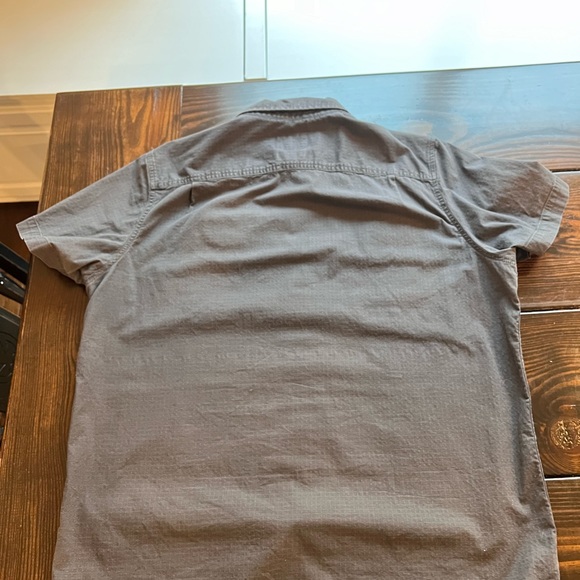 The North Face Mens Short Sleeve Button Up Shirt Ripstop XL - Picture 2 of 2